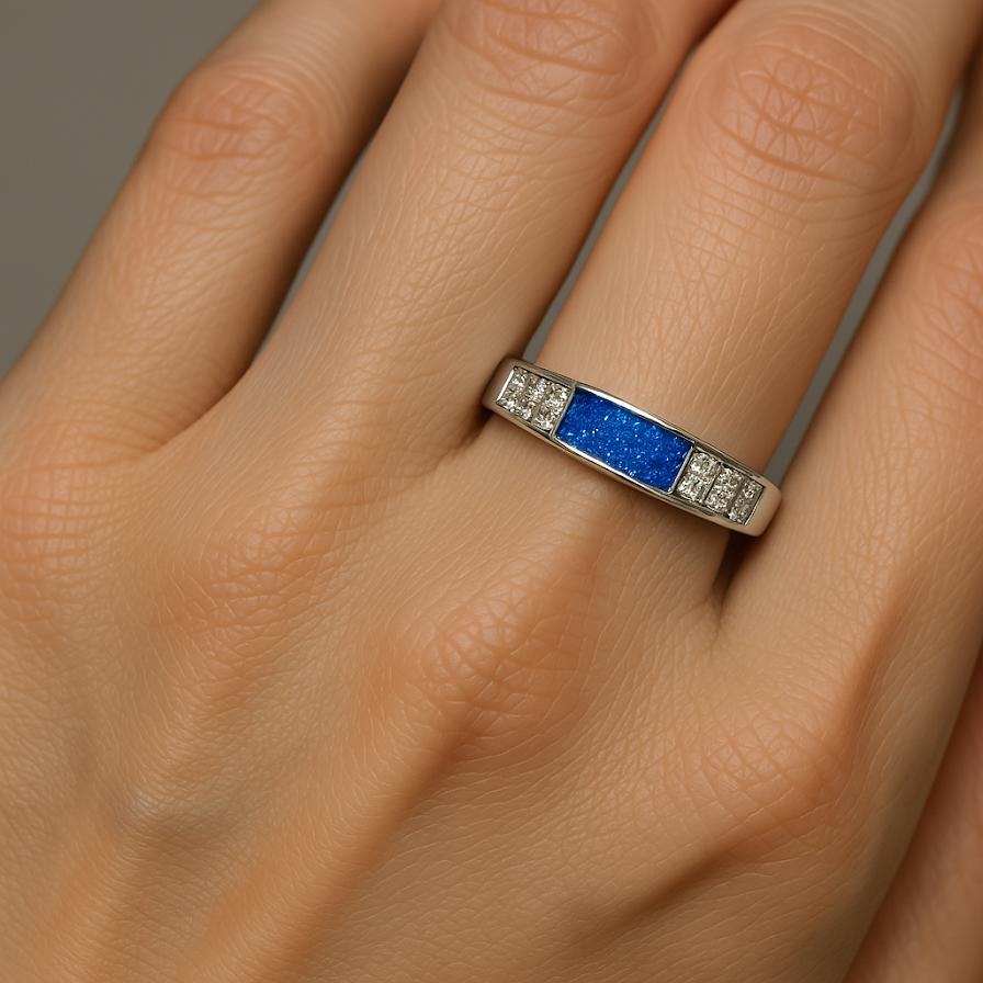 The Amore Ring