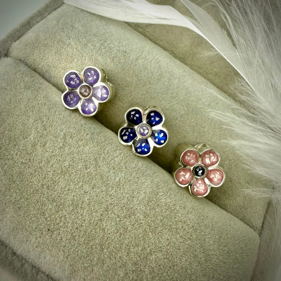 Forget Me Not / Flower Bracelet Charm