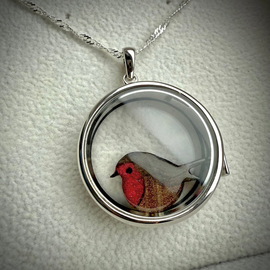 Round glass and .925 Silver locket & Robin Charm