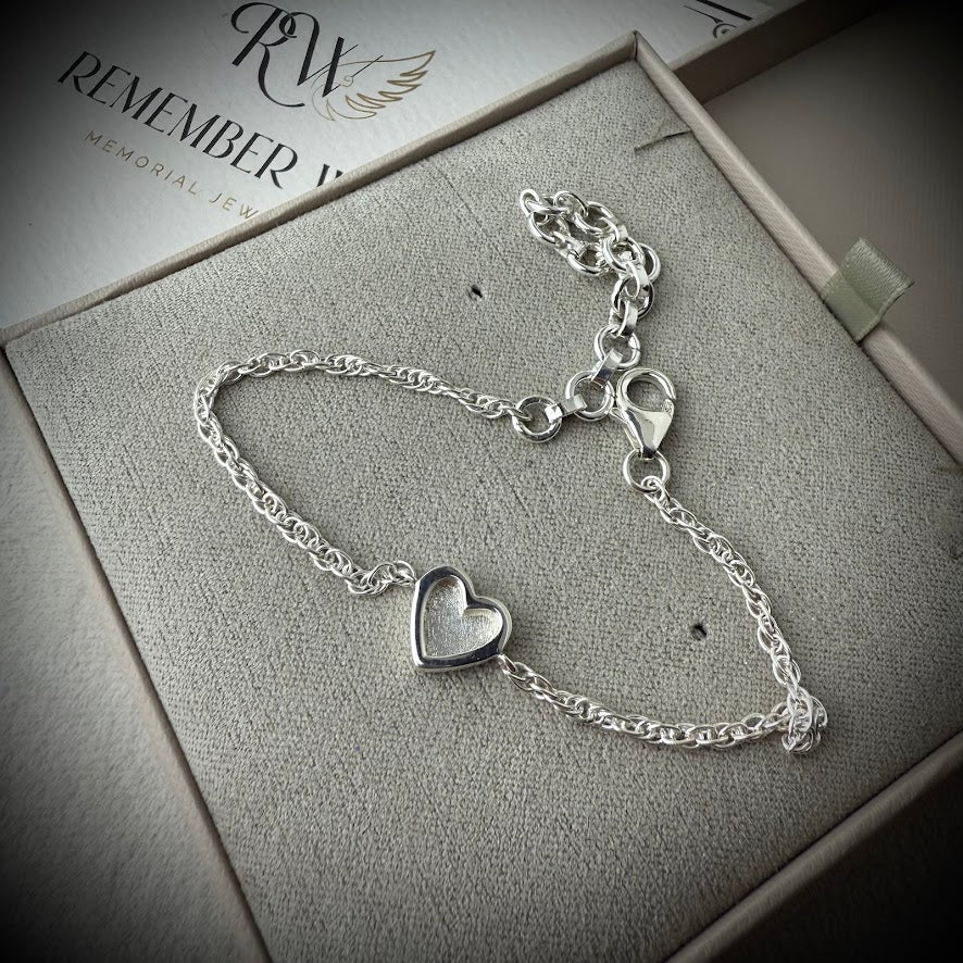 Mini Classic Heart twist adjustable Bracelet