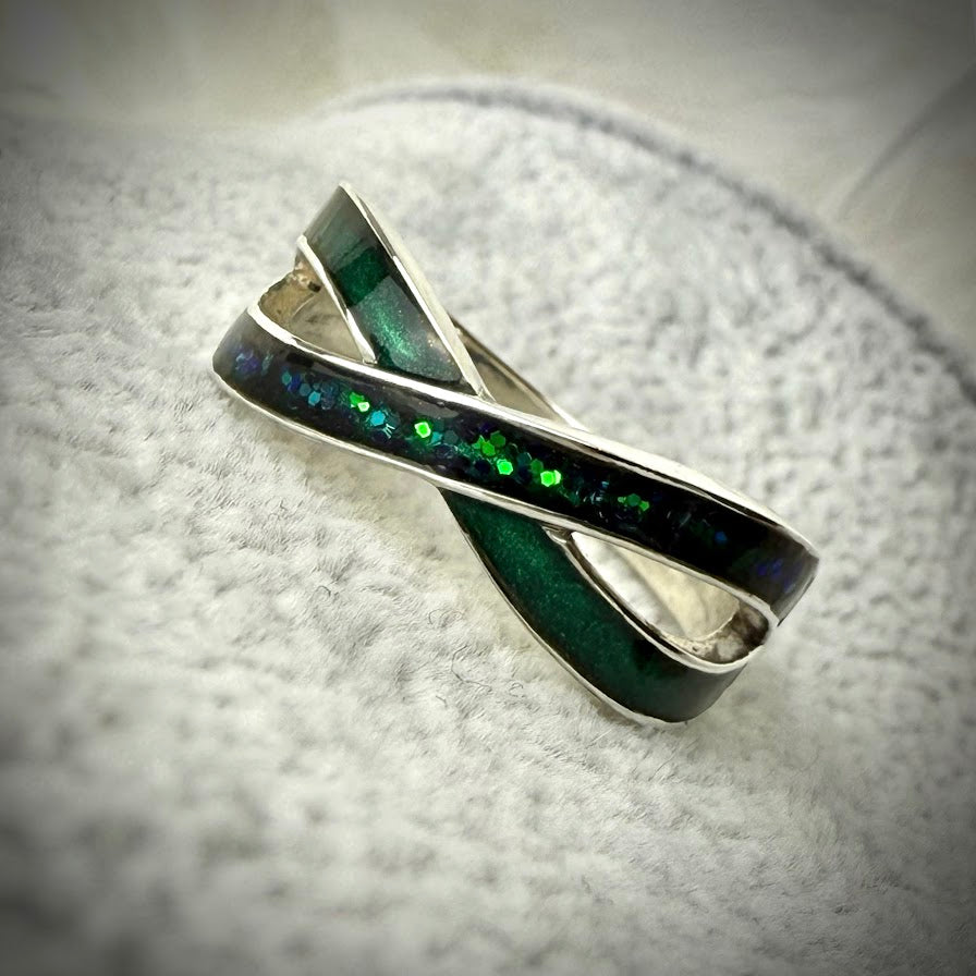 The Simple Infinity Ring
