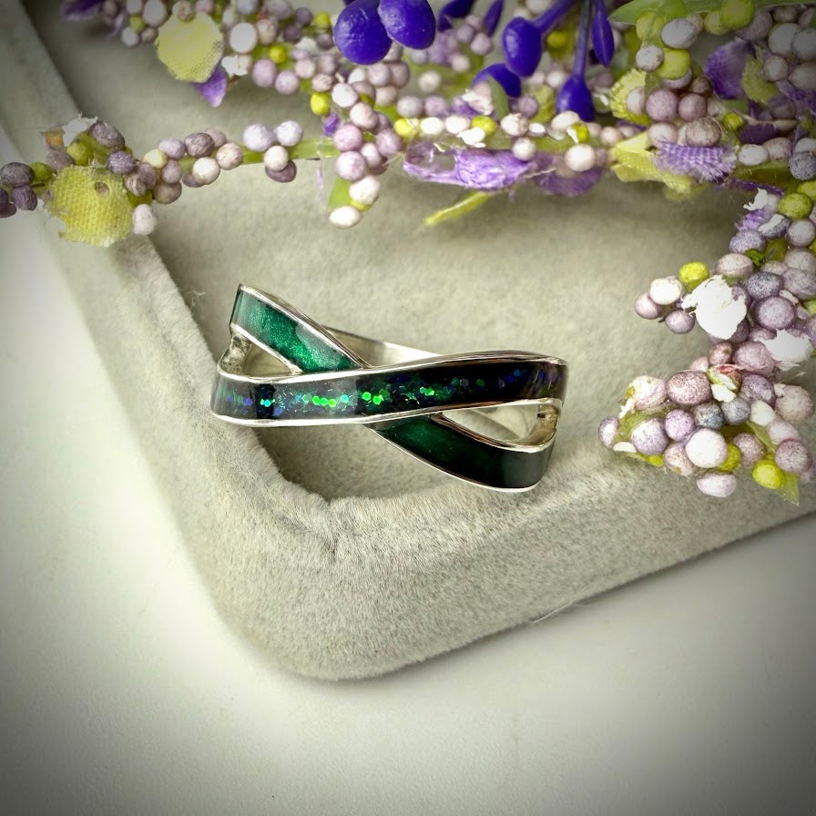 The Simple Infinity Ring