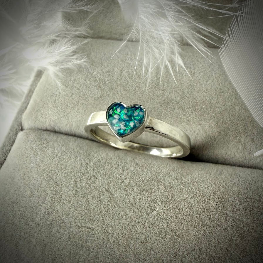 Small heart Ring