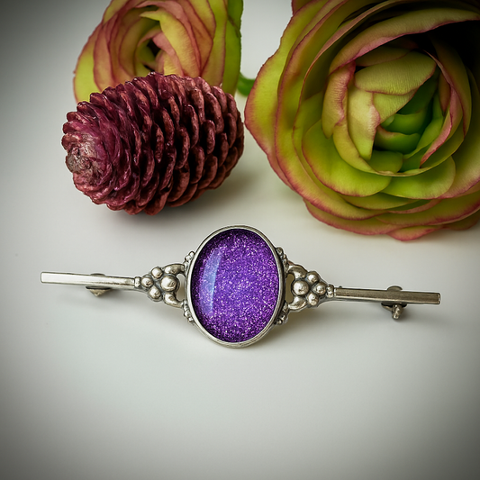 Vintage Flower oval Brooch / Pin