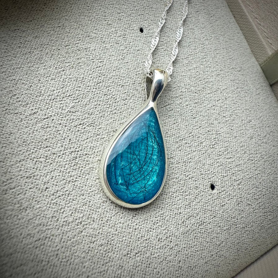 Solid Teardrop Pendant