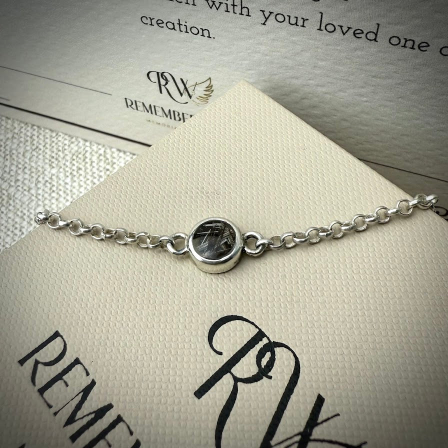 Petite Round adjustable Bracelet