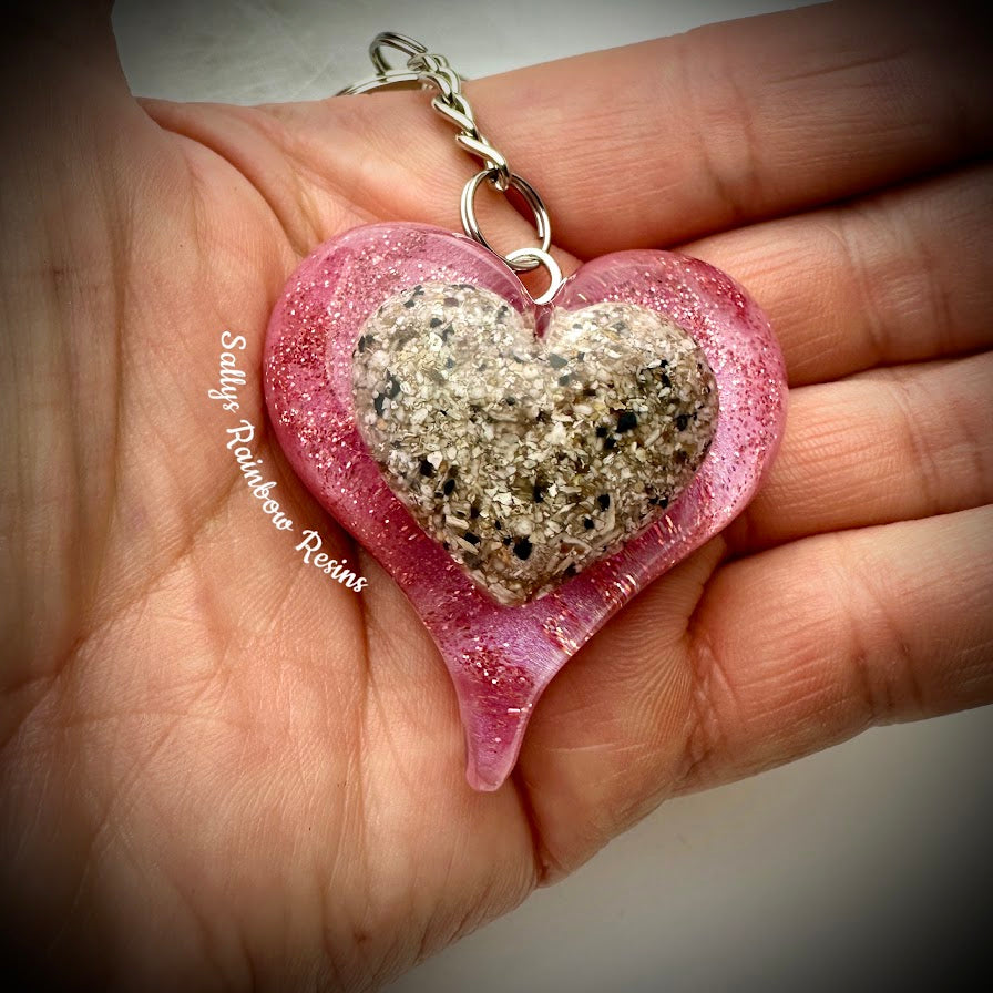 Pointed Heart Pebble