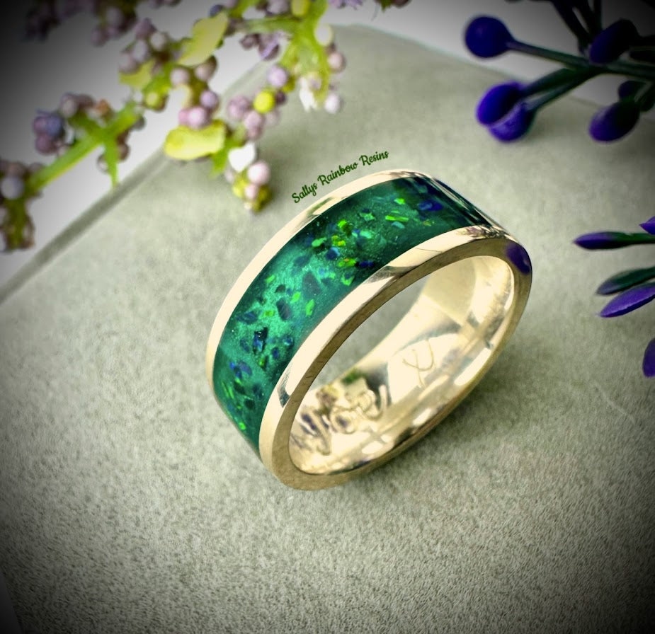 8mm 9ct Yellow Gold Band Ring