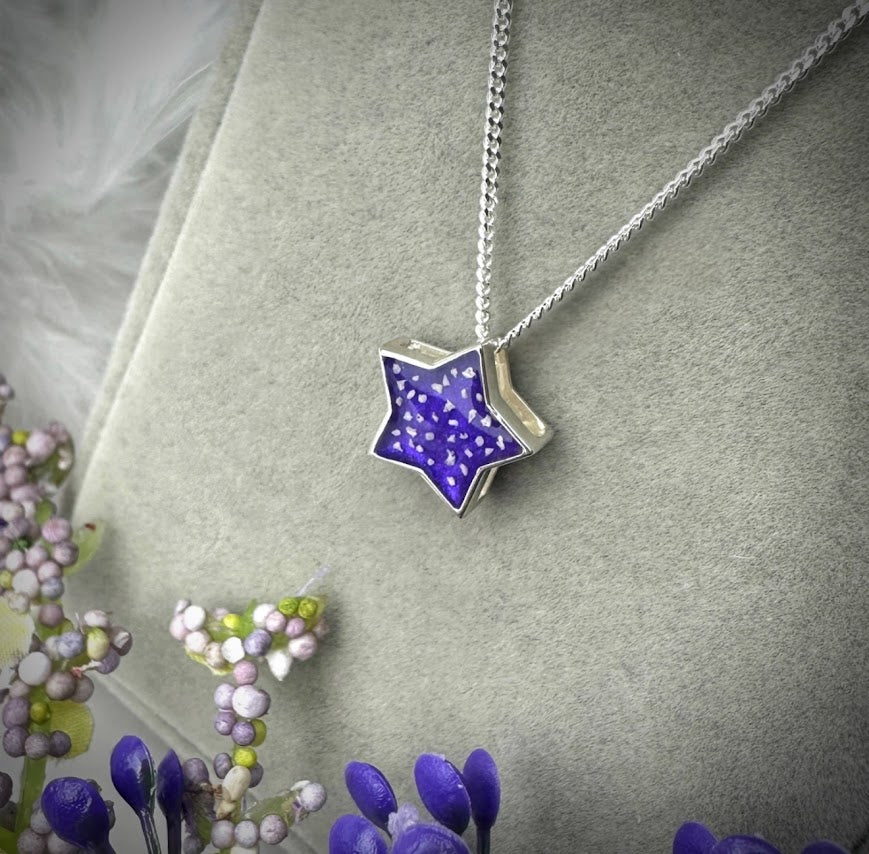 Floating Star .925 Silver Pendant