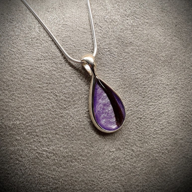 Solid Teardrop Pendant