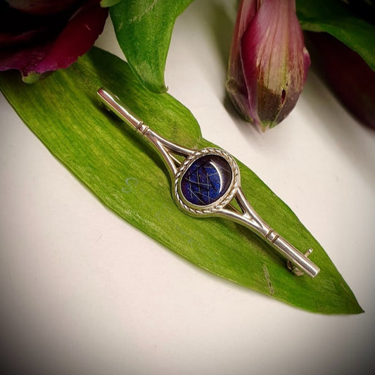 Vintage Rope Edge Brooch / Pin