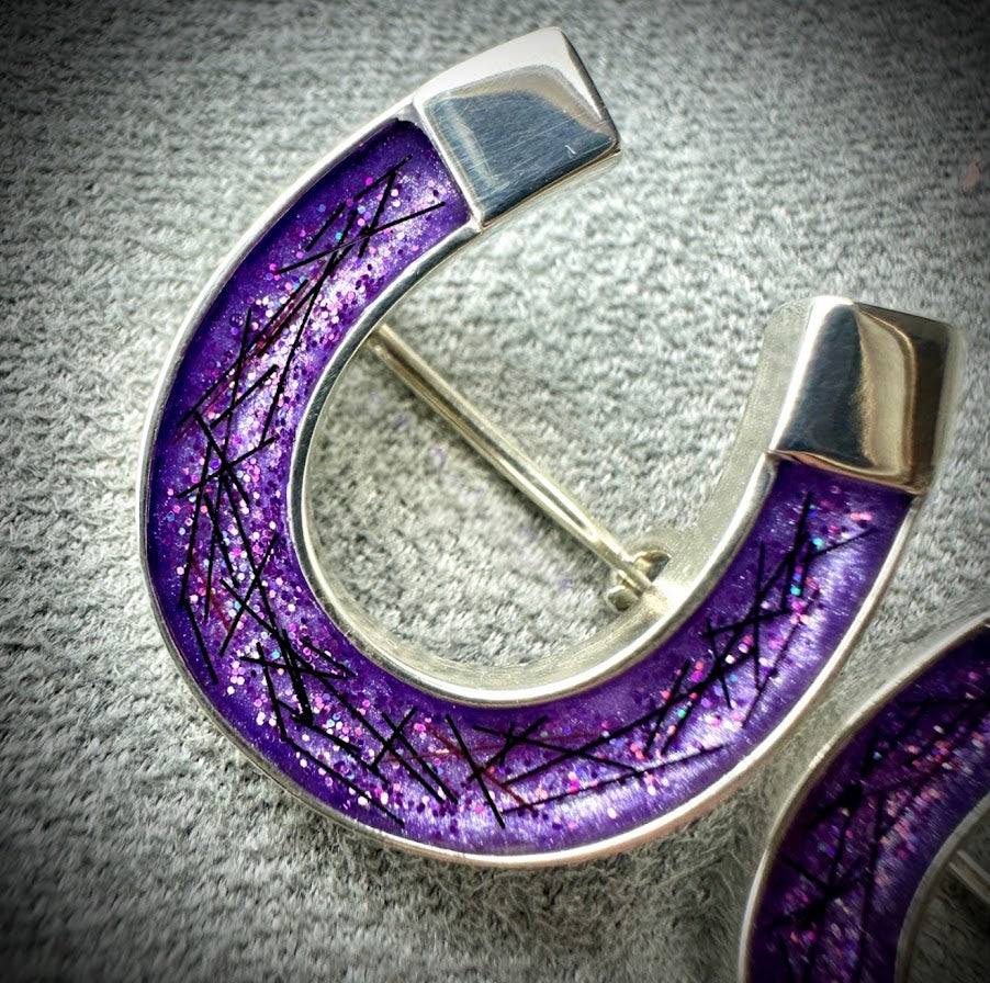 Horseshoe Stockpin