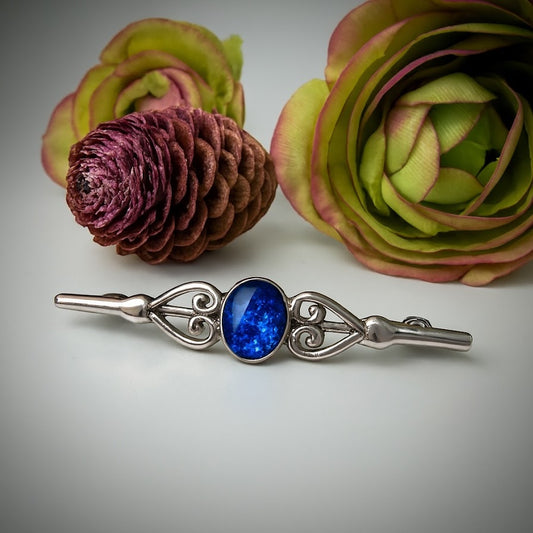 Vintage Oval Heart Brooch / Pin