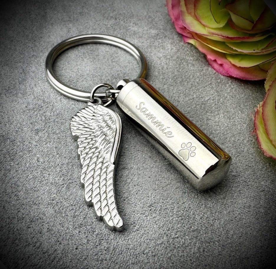 Self Filll winged Urn Keyring
