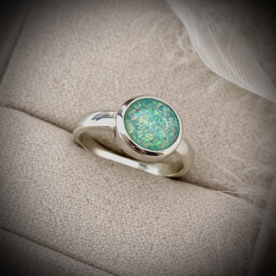 The Luna Ring