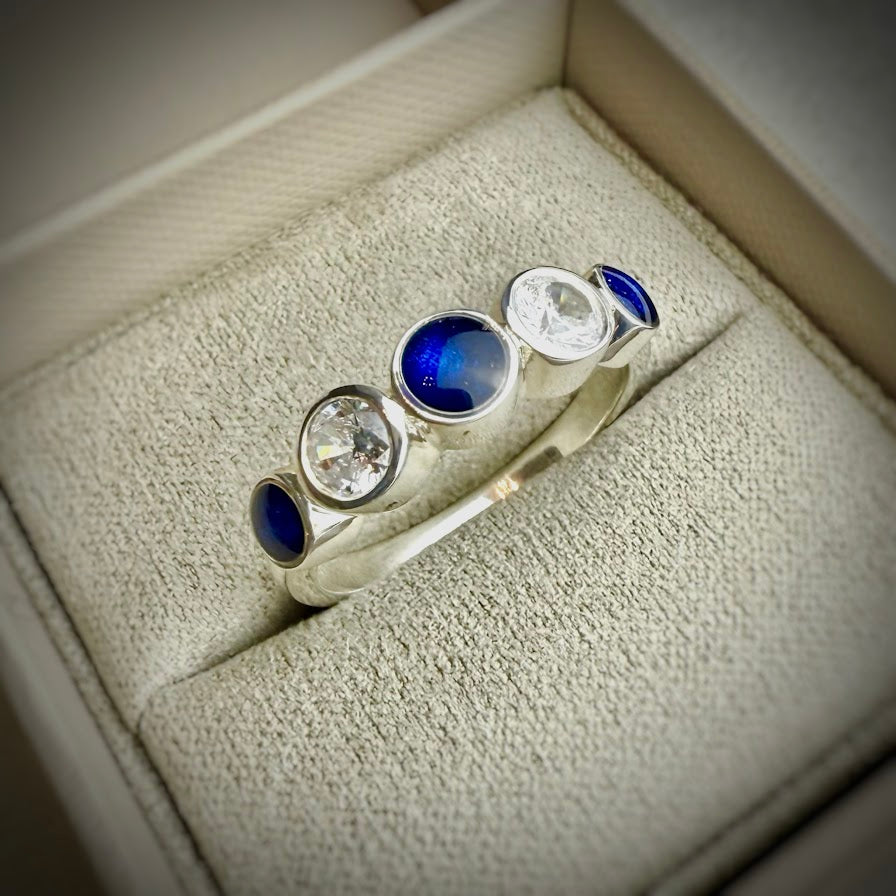 The Eternal .925 Silver Ring - Size P Only