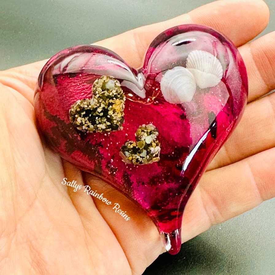 Pointed Heart Paperweight