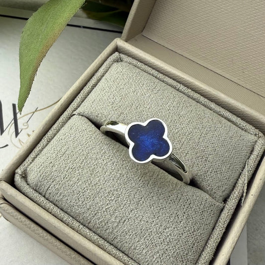 The Classic Clover Ring