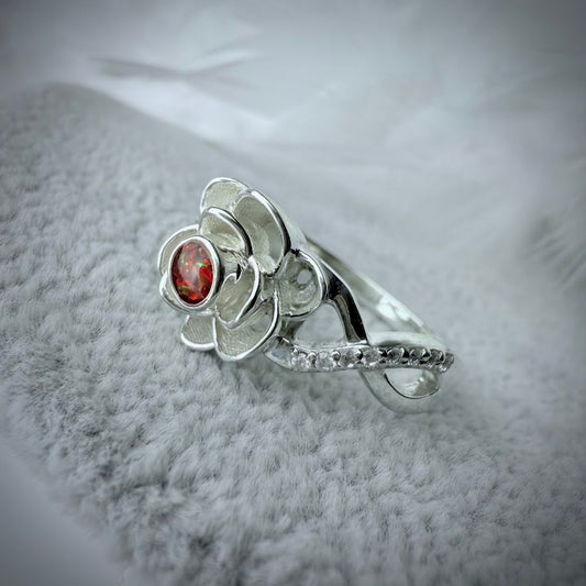 Infinite Rose .925 Silver Ring - Size S Only
