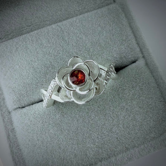 Infinite Rose .925 Silver Ring - Size S Only