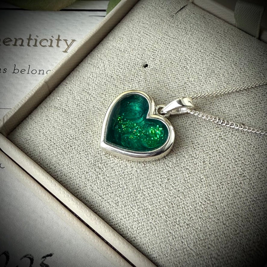 The Classic Heart Pendant