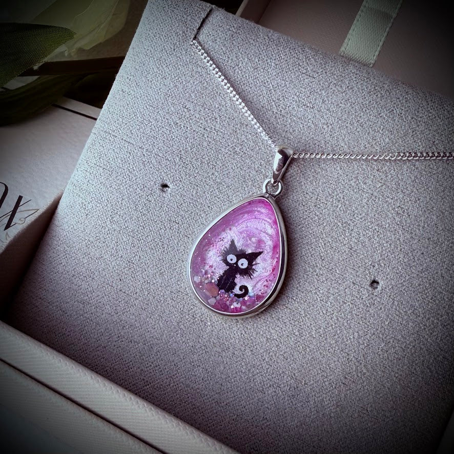 Large Round Edged Teardrop Pendant