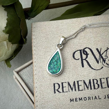 The Classic Teardrop Pendant