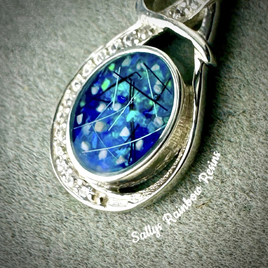Heart Infinity Oval .925 Silver Pendant