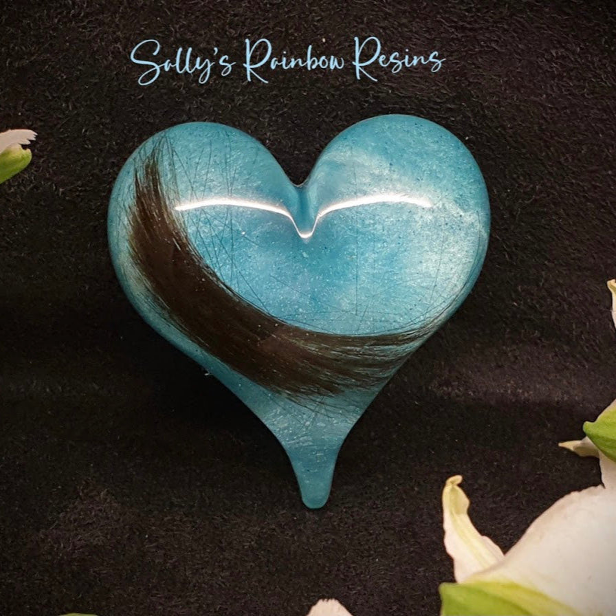 Pointed Heart Pebble