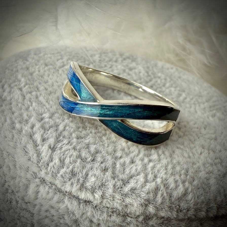 The Simple Infinity Ring