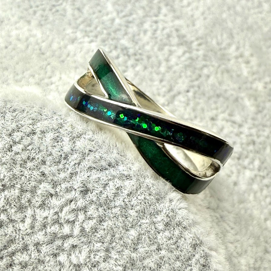 The Simple Infinity Ring