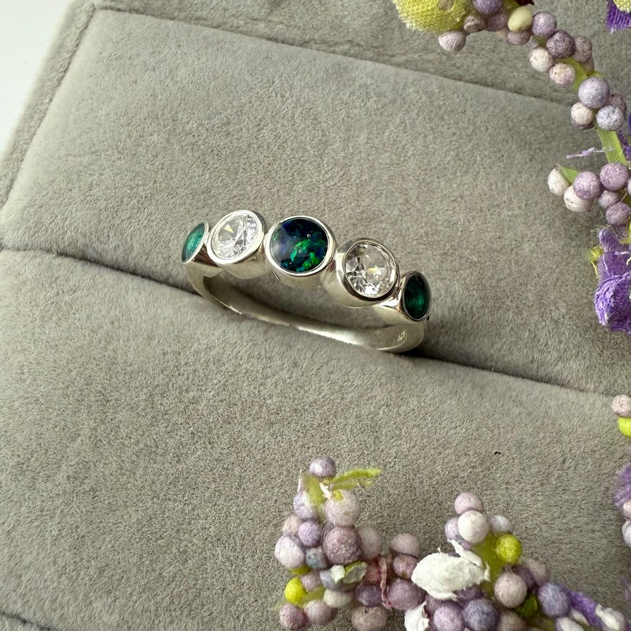 The Eternal .925 Silver Ring - Size P Only