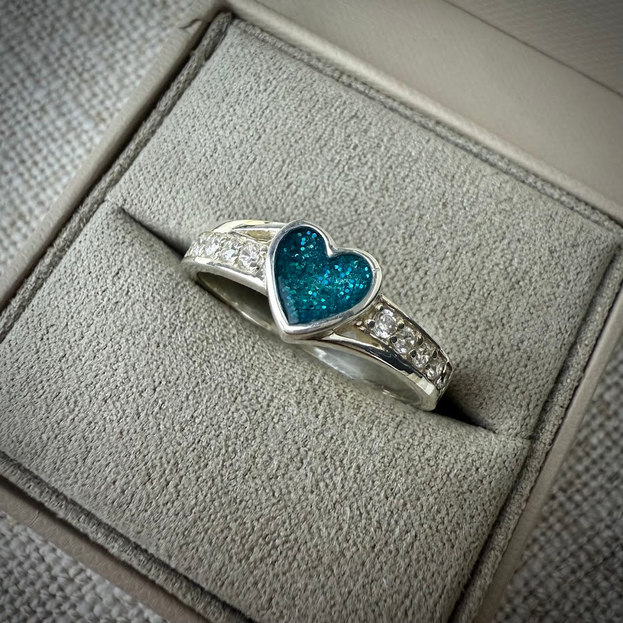 The Heart Twist Ring