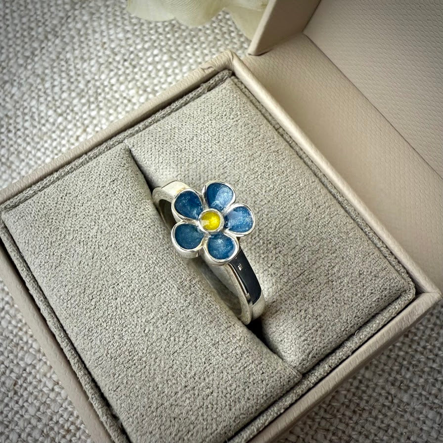 The Forget Me Not .925 Silver Ring