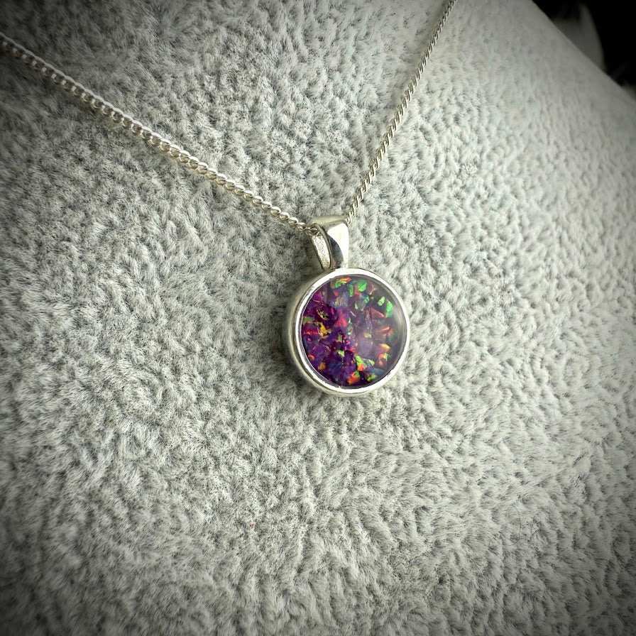 The Luna Pendant
