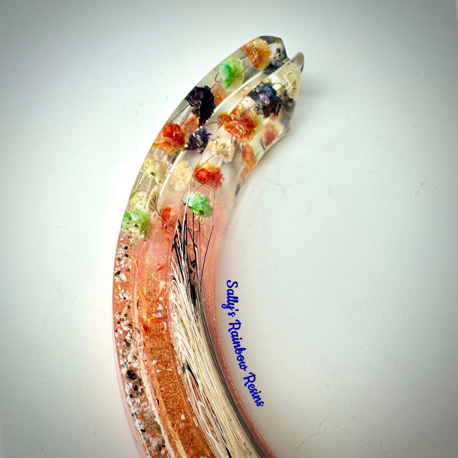 Single Horsehair / Ashes Horseshoe