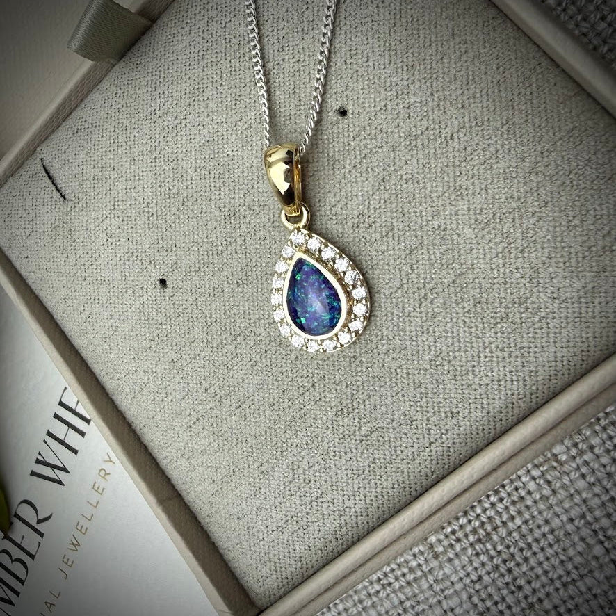 9ct Yellow Gold CZ Teardrop Pendant