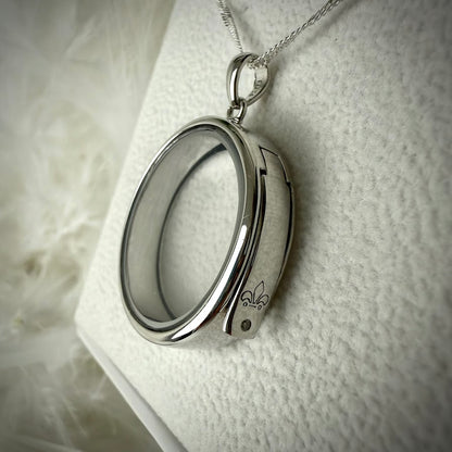 Round glass and .925 Silver locket  & Paw Charm