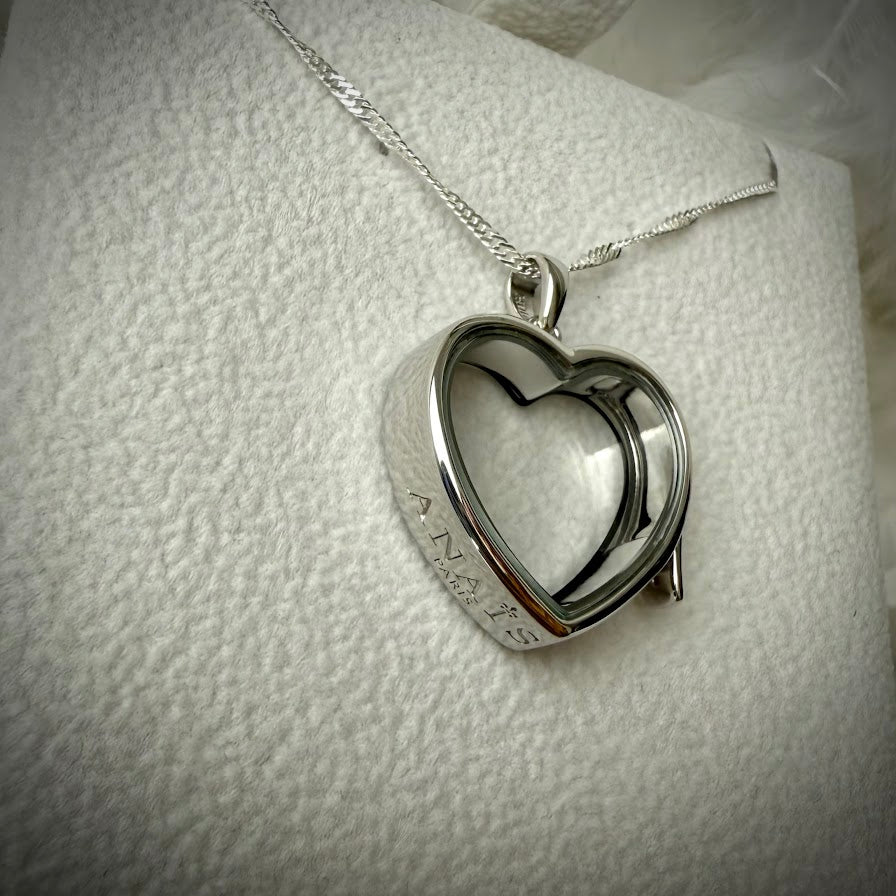 LRG Heart glass and .925 Silver locket  & Paw Charm