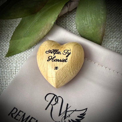 Wooden Comfort Heart Pebble
