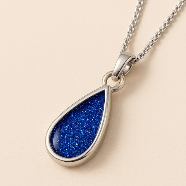 The Classic Teardrop Pendant