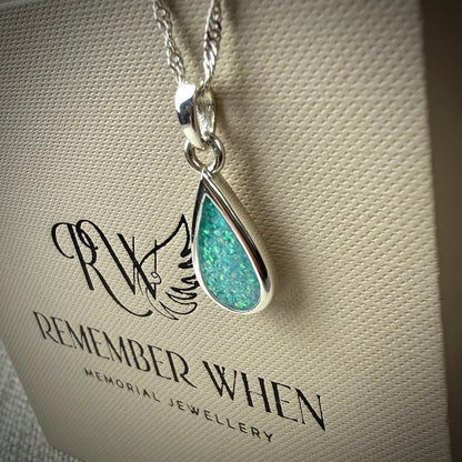 The Classic Teardrop Pendant
