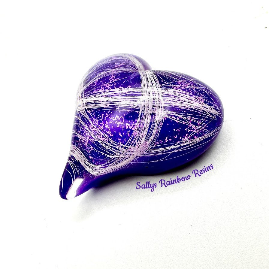 Pointed Heart Pebble