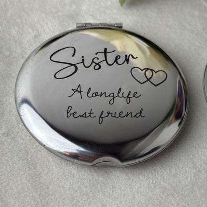 The Everclose Compact Mirror