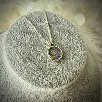 The Luna Pendant