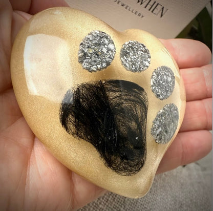 Wavy Heart Paperweight