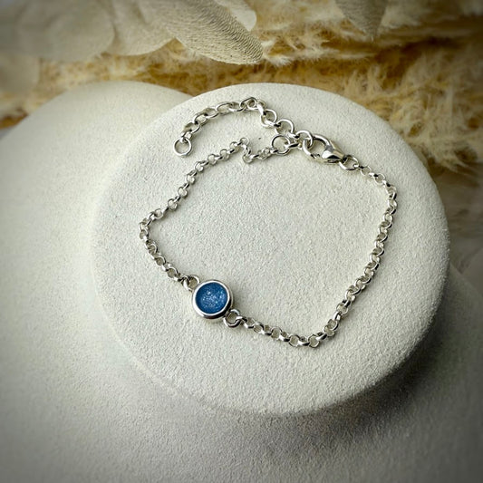 Petite Round adjustable Bracelet