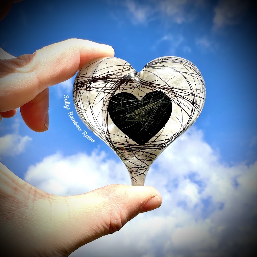 Pointed Heart Paperweight