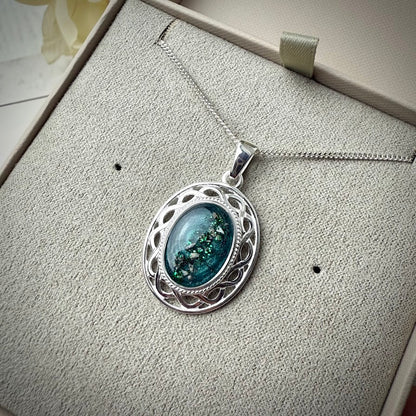 Celtic Oval Pendant