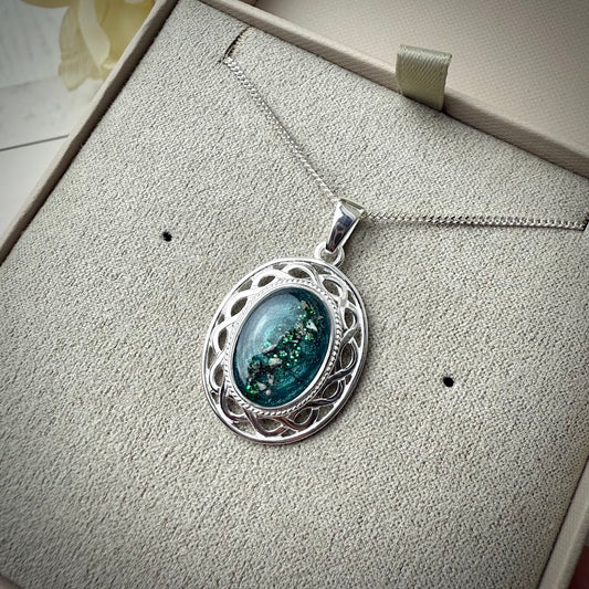 Celtic Oval Pendant